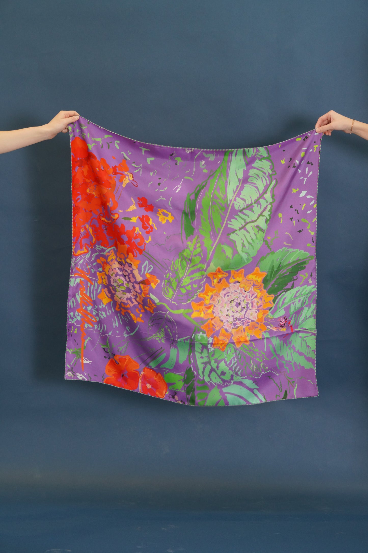 Lush Lantana Scarf -Purple