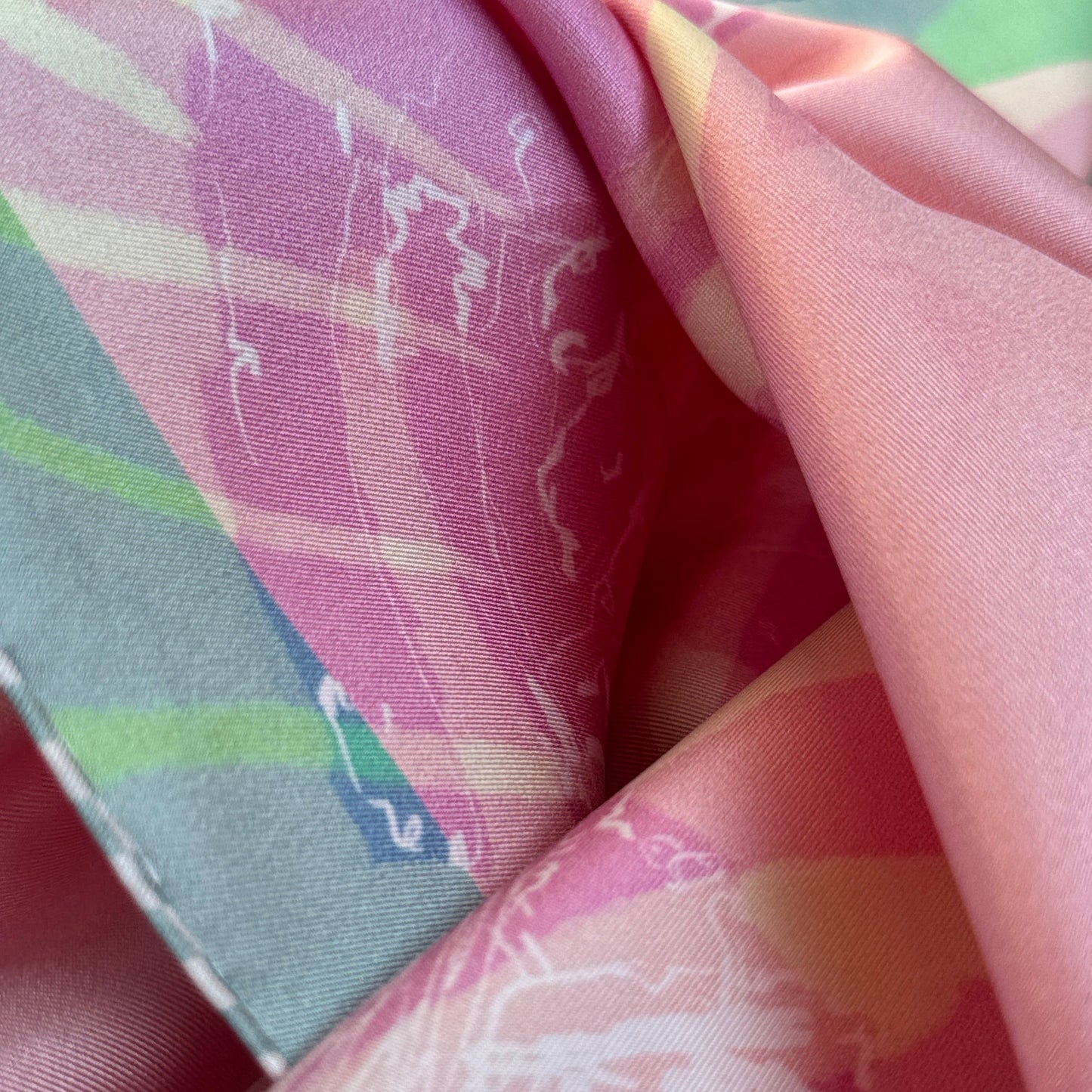 Nino II Pink Scarf